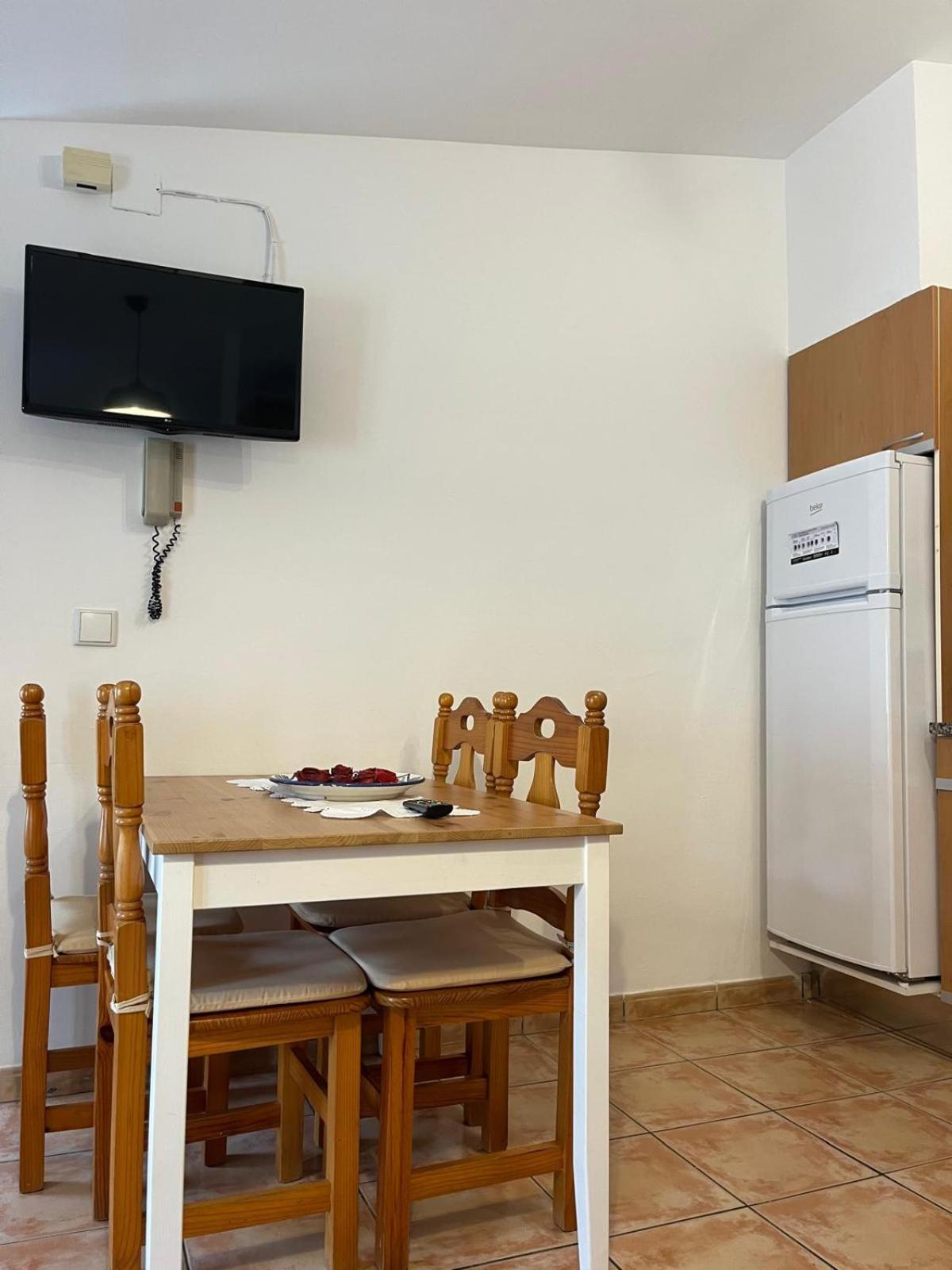 Buhardilla Para Dos En Can Mingu Besalú Εξωτερικό φωτογραφία